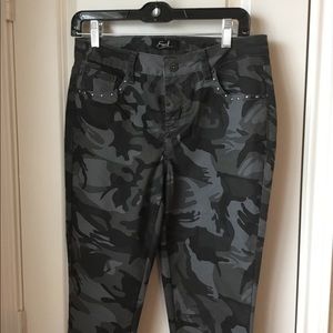 Earl jeans Sz 6
